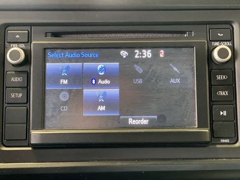 Certified 2018 Toyota Tacoma SR image 18