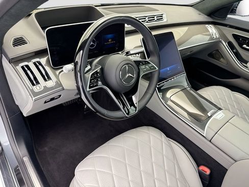 Certified 2025 Mercedes-Benz S 580 4MATIC Sedan image 9