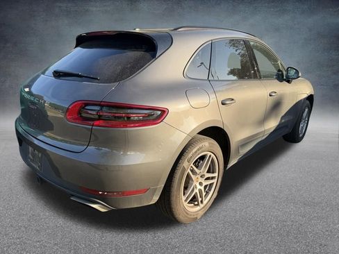 Used 2018 Porsche Macan image 4