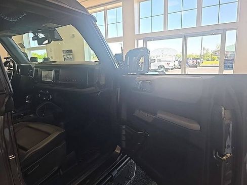 Used 2022 Ford Bronco Black Diamond AWD/4WD image 41