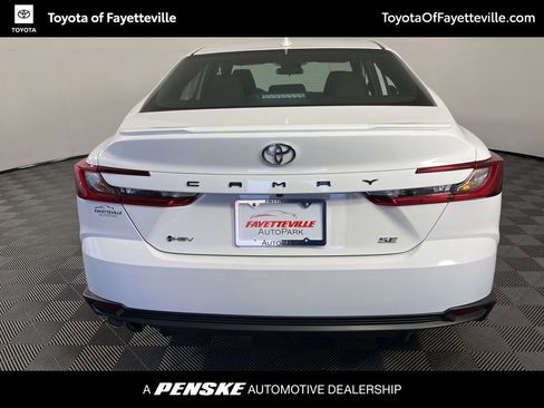 Certified 2025 Toyota Camry SE image 10