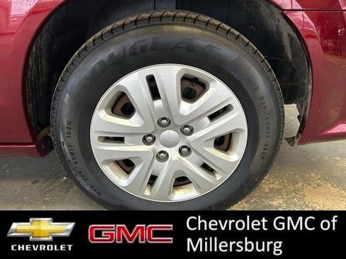 Used 2017 Dodge Grand Caravan SE image 8