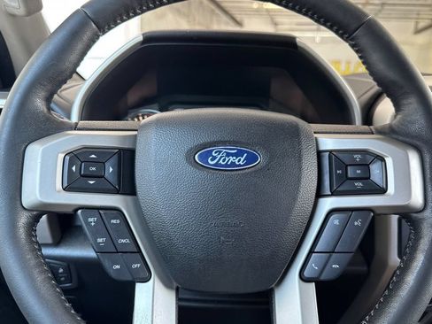 Used 2018 Ford F150 Lariat AWD/4WD image 23