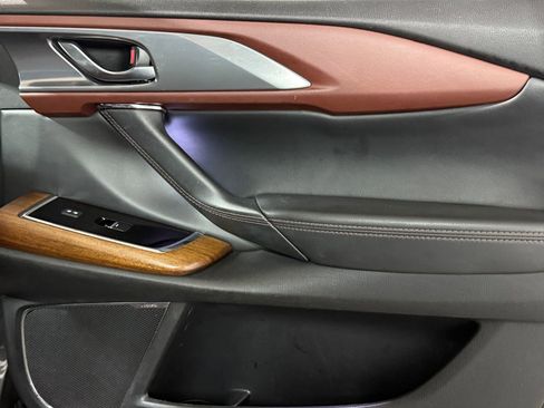 Used 2018 MAZDA CX-9 Signature image 45