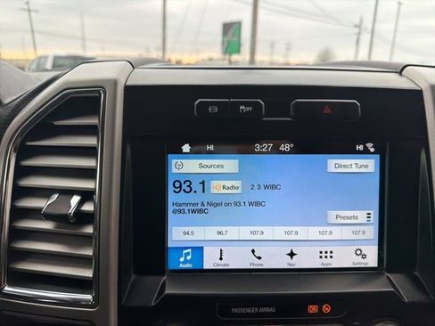 Used 2017 Ford F350 Lariat w/ Lariat Value Package image 25