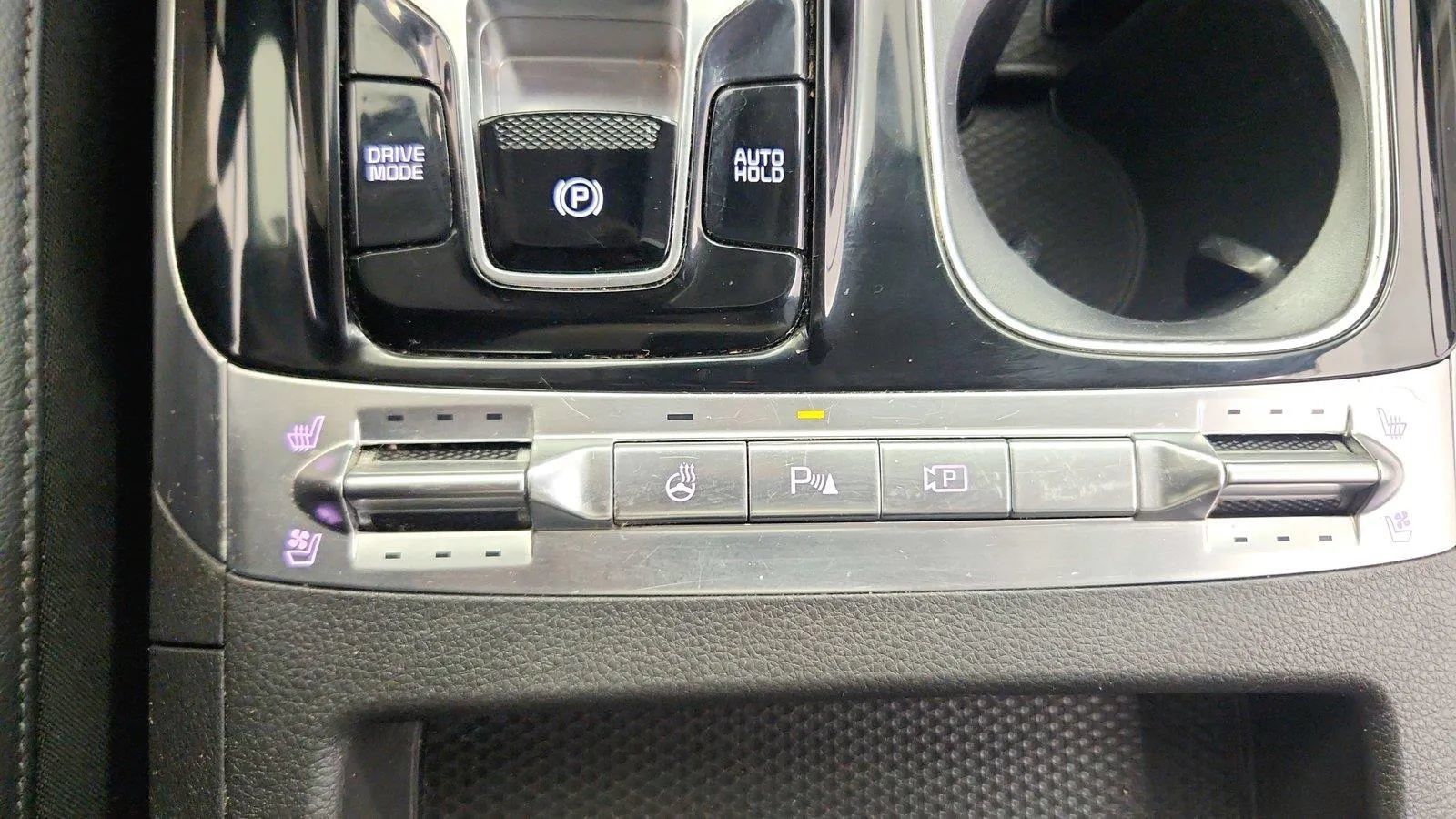 Used 2022 Kia Carnival SX Prestige FWD image 20