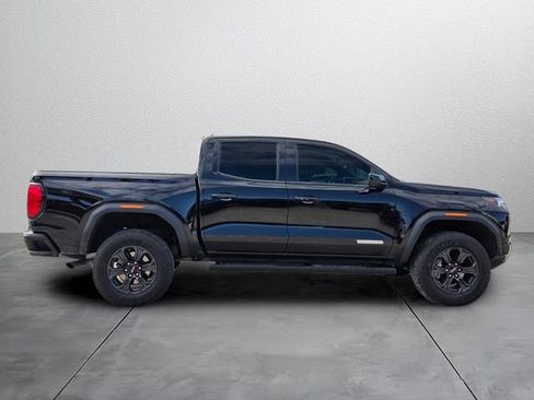Used 2025 GMC Canyon Elevation RWD image 5