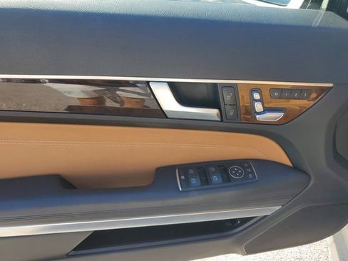 Used 2015 Mercedes-Benz E 400 Cabriolet image 11
