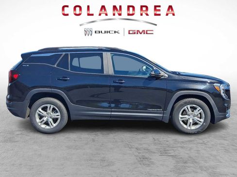 Used 2023 GMC Terrain SLE w/ Driver Convenience Package AWD/4WD image 7