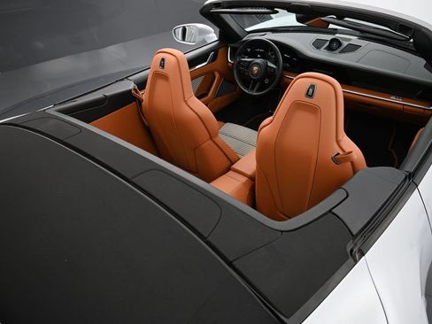 Certified 2024 Porsche 911 Turbo S AWD/4WD image 27