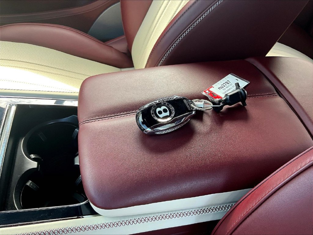 Used 2021 Bentley Continental GT AWD/4WD image 35