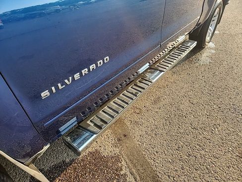 Used 2017 Chevrolet Silverado 1500 LT w/ All Star Edition AWD/4WD image 32