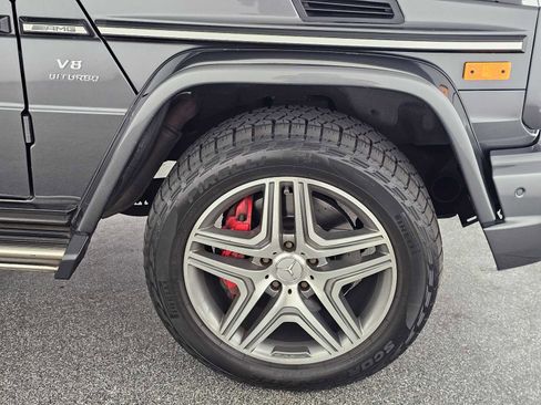 Used 2017 Mercedes-Benz G 63 AMG 4MATIC image 9