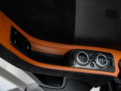 Used 2013 McLaren MP4-12C Spider image 79