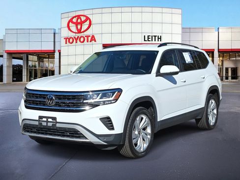 Used 2023 Volkswagen Atlas SE image 1