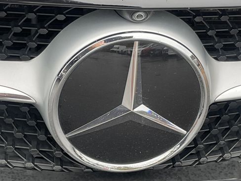 Used 2018 Mercedes-Benz C 300 4MATIC Cabriolet image 6