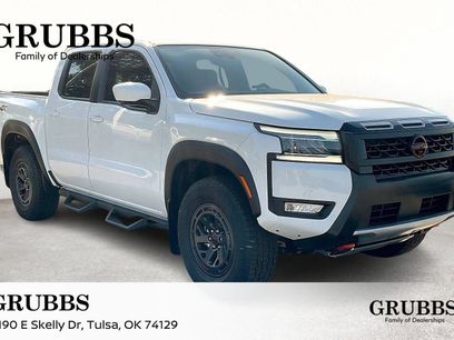 New 2025 Nissan Frontier PRO-4X w/ Pro Convenience Package