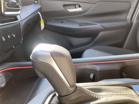 New 2026 Nissan Sentra SV w/ SV Convenience Package FWD image 16