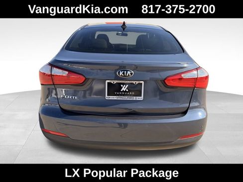Used 2016 Kia Forte LX w/ LX Popular Package image 2
