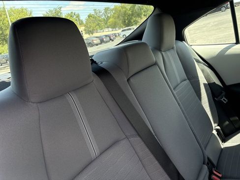 Used 2025 Toyota Corolla SE FWD image 22