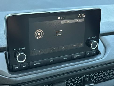 Used 2023 Honda Accord LX image 21