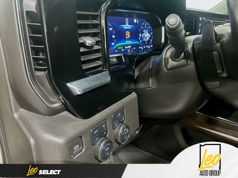 Used 2023 Chevrolet Silverado 1500 LT Trail Boss image 10