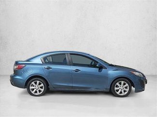 Used 2011 MAZDA MAZDA3 i Touring video 4