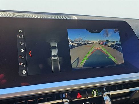 Used 2020 BMW 330i xDrive Sedan w/ Driving Assistance Package image 15