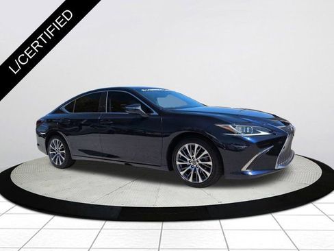 Certified 2021 Lexus ES 250 w/ Premium Package AWD/4WD image 3