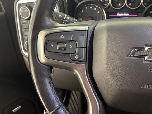 Used 2021 Chevrolet Silverado 1500 LT Trail Boss w/ Convenience Package II image 23