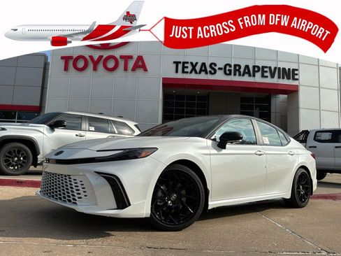 New 2026 Toyota Camry XSE FWD image 1