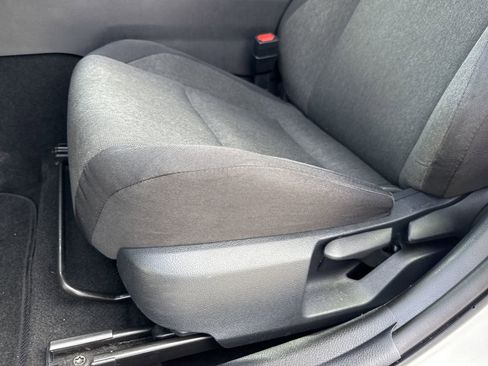Used 2025 Toyota Camry LE FWD image 17