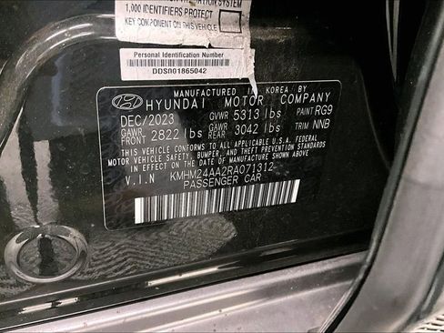 Used 2024 Hyundai Ioniq 6 SEL RWD image 32