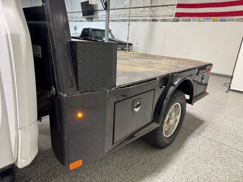 Used 2019 Ford F350 XL w/ Power Equipment Group image 13