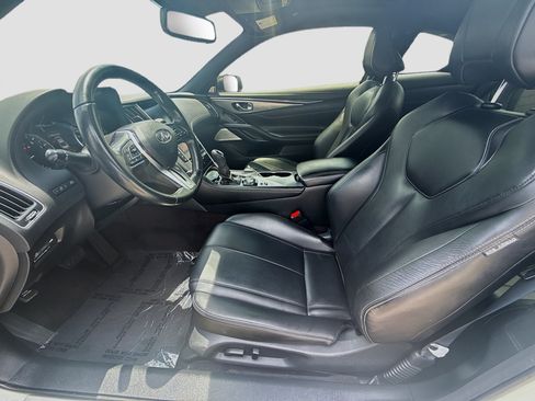 Used 2020 INFINITI Q60 3.0t Luxe w/ Cargo Package RWD image 16