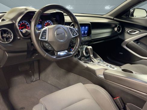 Used 2022 Chevrolet Camaro LT w/ Technology Package image 28