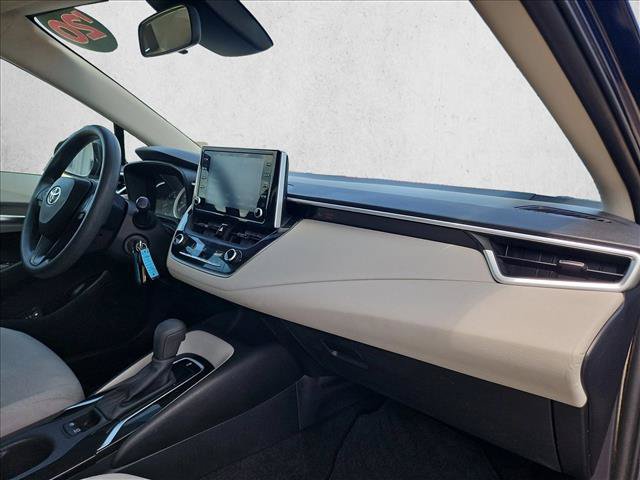 Used 2020 Toyota Corolla LE FWD image 20