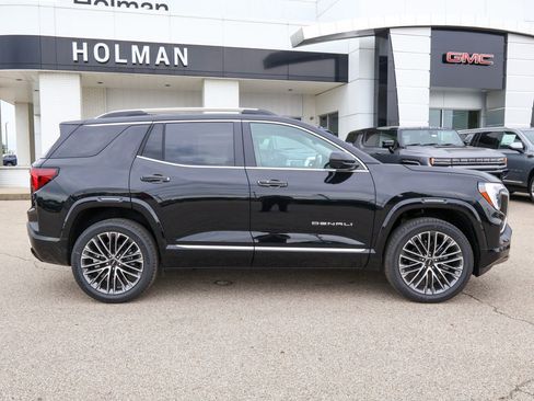 New 2026 GMC Terrain Denali AWD/4WD image 2