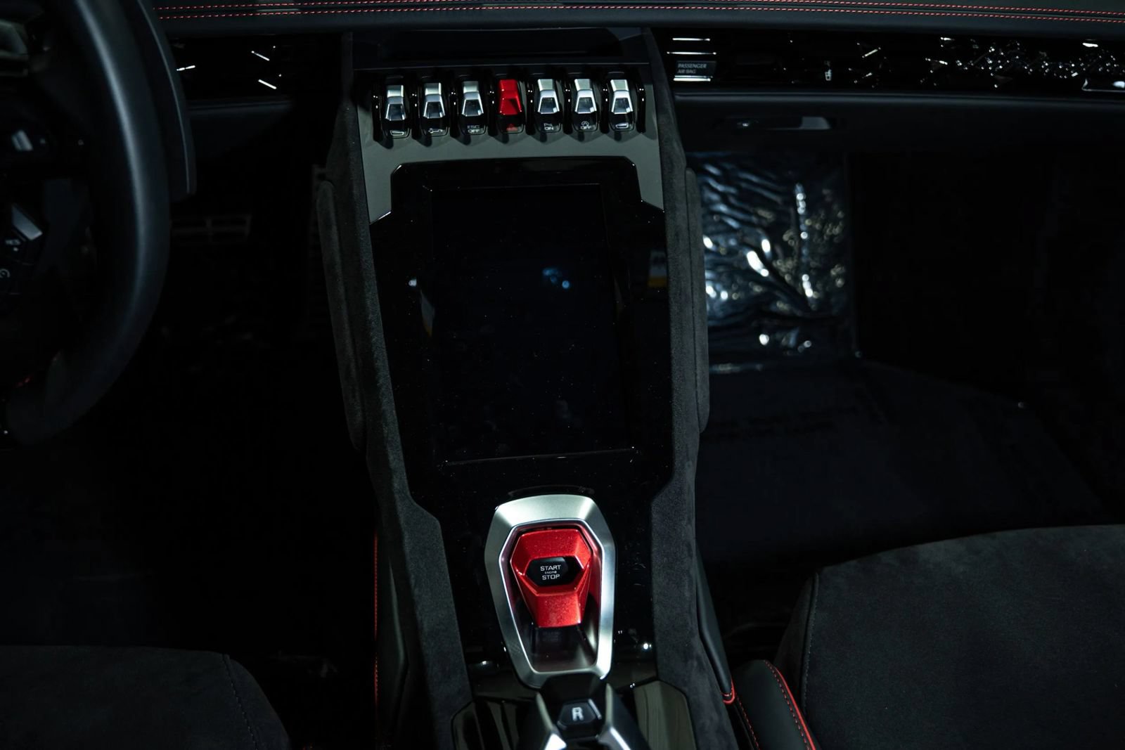 Used 2023 Lamborghini Huracan Tecnica RWD image 13