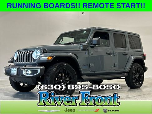 Used 2025 Jeep Wrangler Unlimited Sahara AWD/4WD image 1