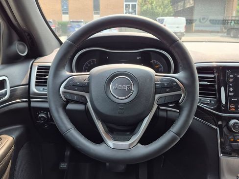 Certified 2020 Jeep Grand Cherokee Limited AWD/4WD image 15