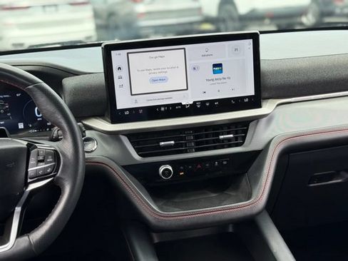 Certified 2025 Ford Explorer ST-Line AWD/4WD image 25