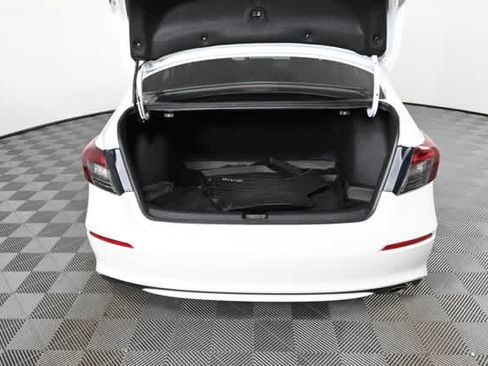 Used 2025 Honda Civic Sport image 7