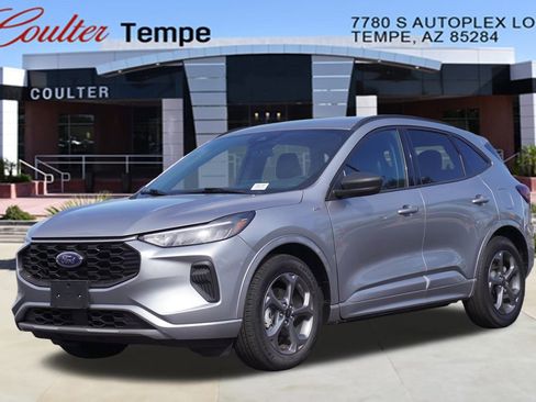 Used 2024 Ford Escape ST-Line image 1
