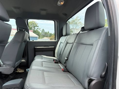 Used 2016 Ford F250 XL w/ Power Equipment Group AWD/4WD image 12