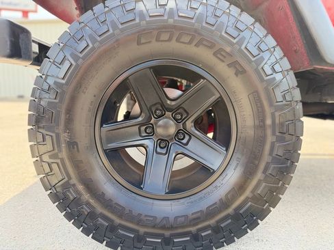 Used 1998 Jeep Wrangler Sport AWD/4WD image 9