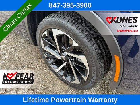 Used 2024 Mitsubishi Outlander SE image 12