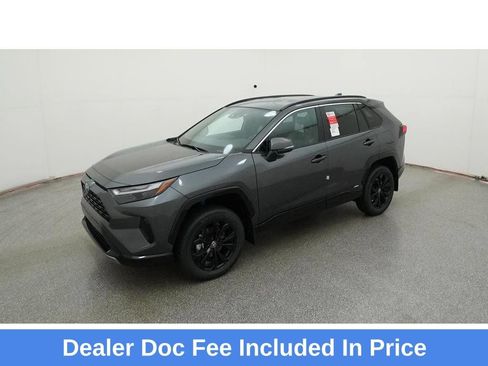 Used 2024 Toyota RAV4 SE AWD/4WD image 1