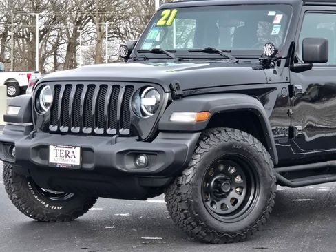 Used 2021 Jeep Wrangler Unlimited Sport image 2