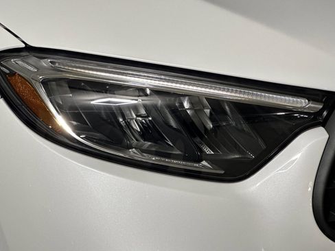 New 2026 Mercedes-Benz GLC 43 AMG 4MATIC image 11